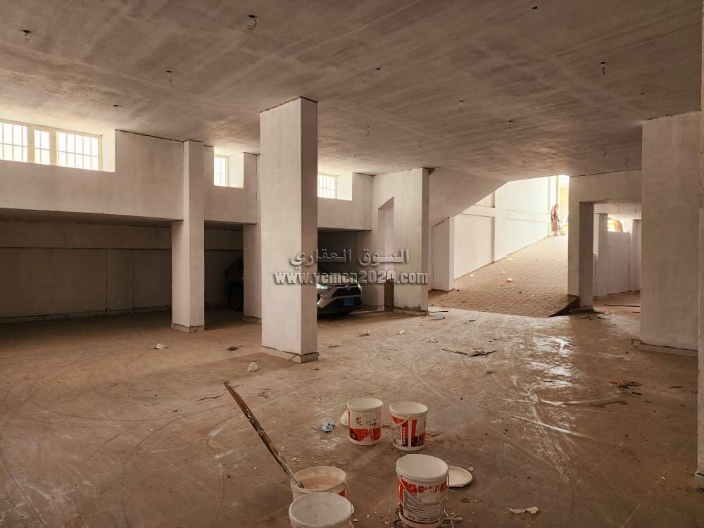 صورة عمارة تجارية استثمارية مناسبه لأن تكون شقق مفروشه 4