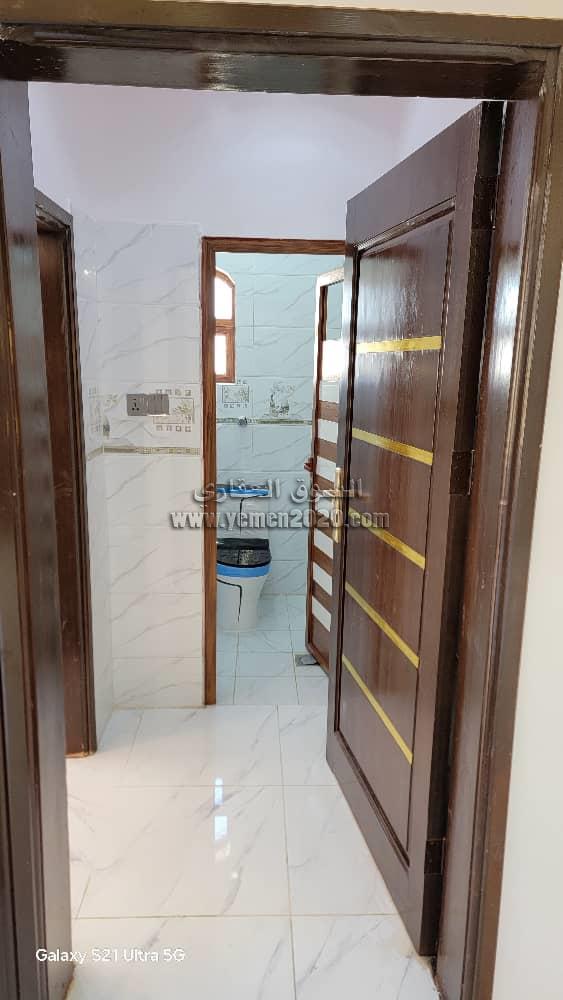 صورة بيت للبيع لبنتين ونص 9